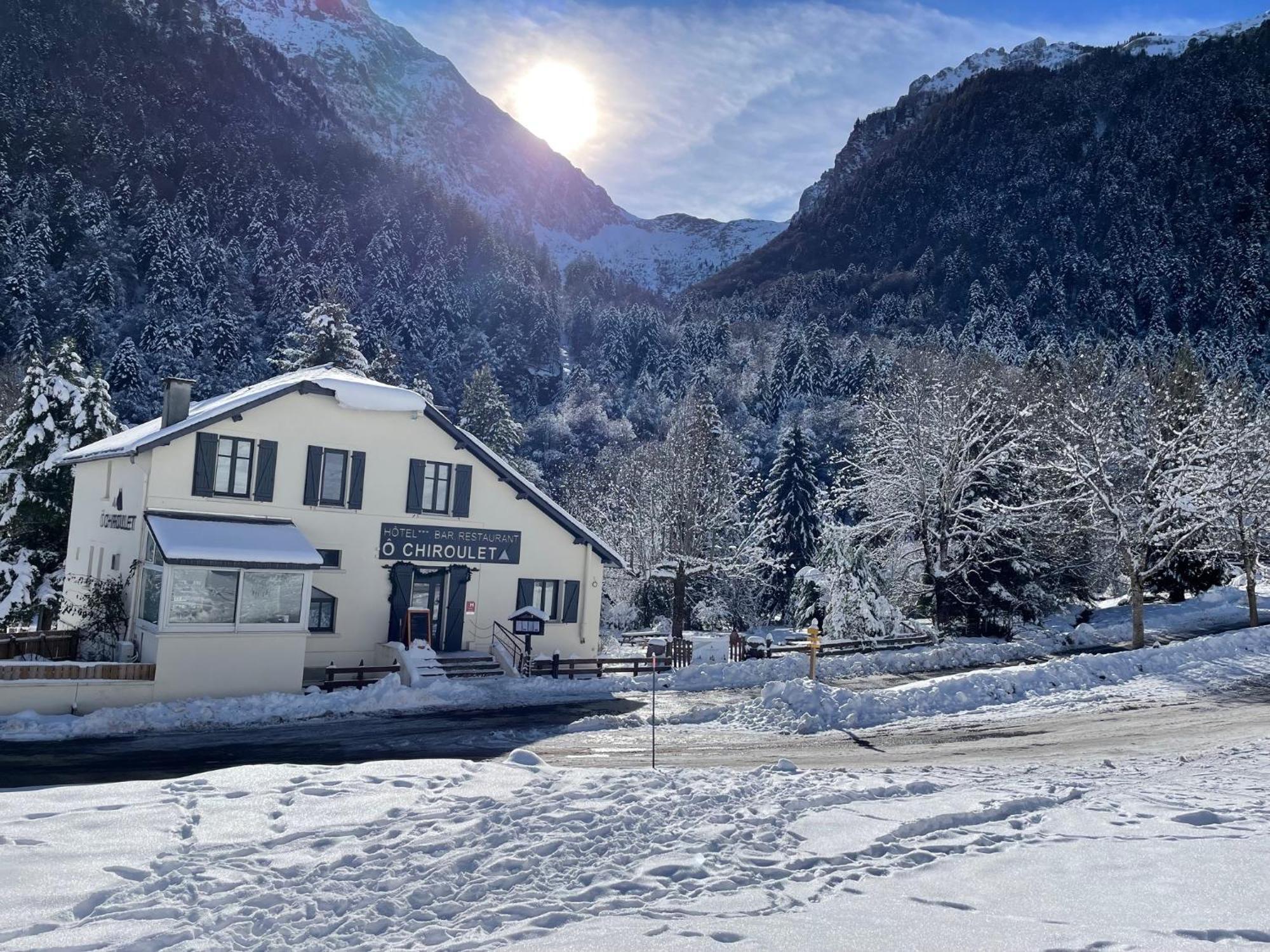Hotel O Chiroulet バニエール・ド・ビゴール エクステリア 写真