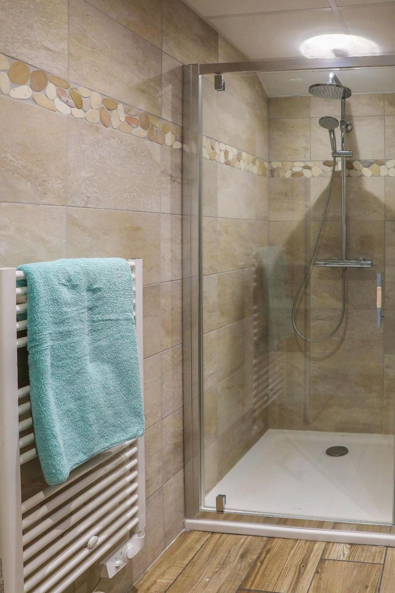 Hotel O Chiroulet バニエール・ド・ビゴール 部屋 写真